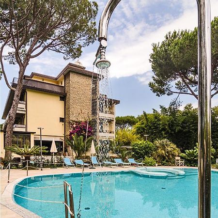 מרינה די מסה Hotel Nedy מראה חיצוני תמונה