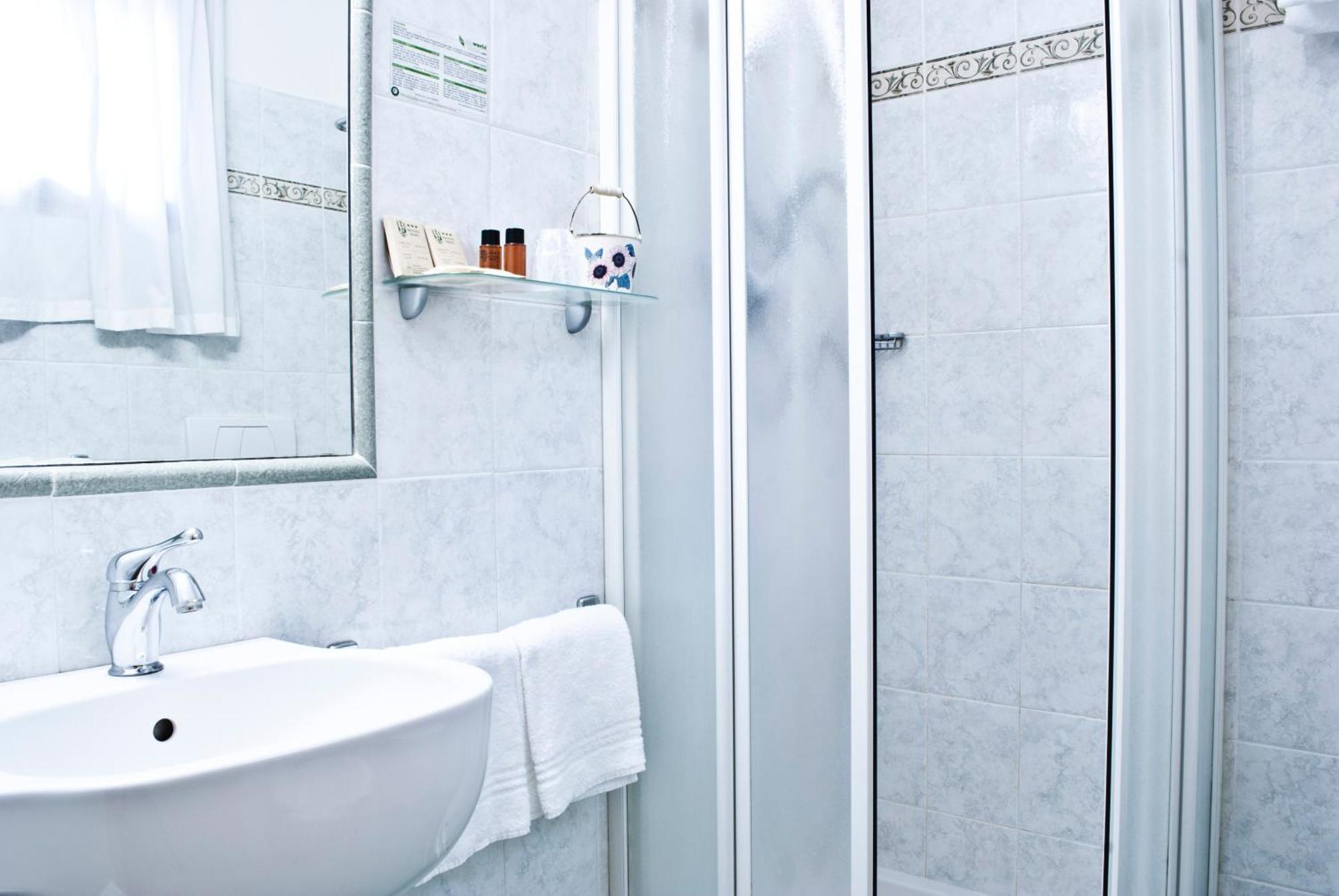 מרינה די מסה Hotel Nedy מראה חיצוני תמונה